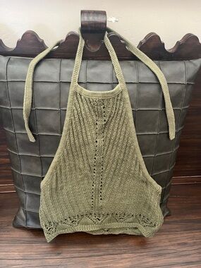 Sky and Sparrow Crochet Halter Crop Top in Olive Green